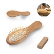 DERN. Spazzola per capelli in legno con denti in bambù FullGadgets.com