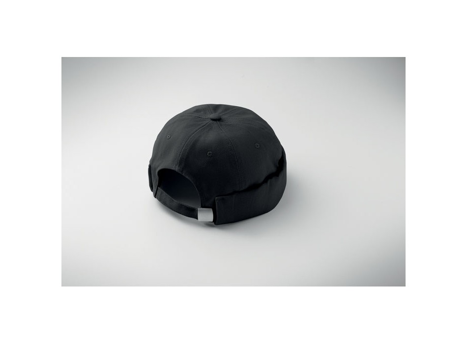 DOCK - Cappello Docker FullGadgets.com