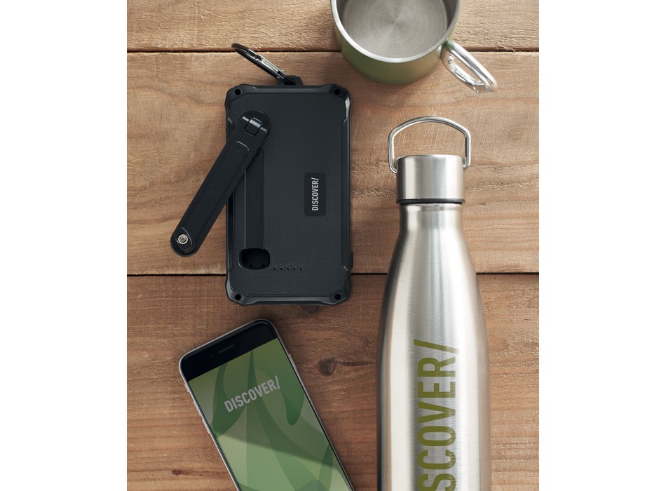 DYA - Powerbank solare da 8000 mAh FullGadgets.com