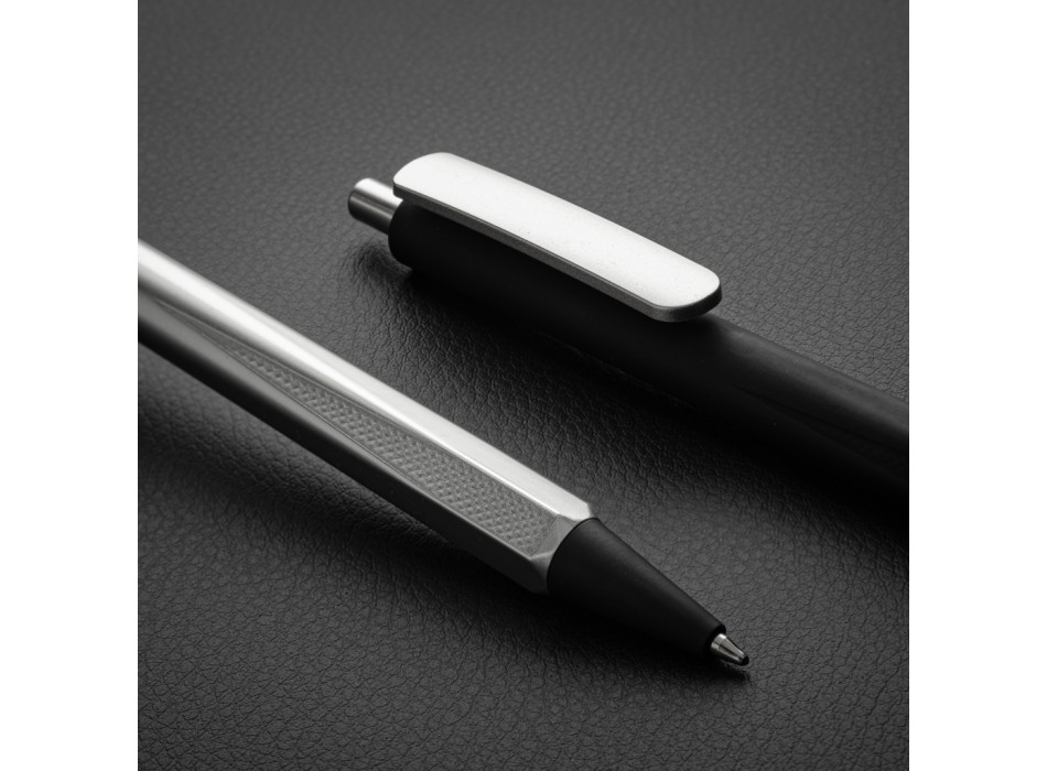 Esclusiva penna a tre lati EDGE RCS FullGadgets.com