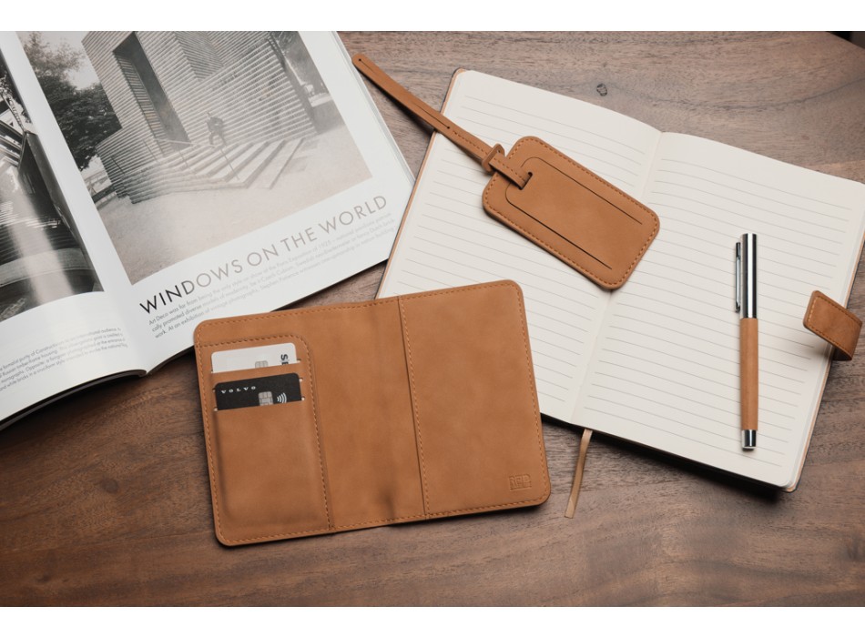 Etichetta bagagli VINGA Bosler RCS FullGadgets.com