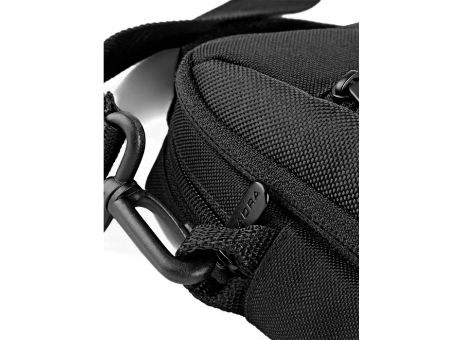 Executive iPad/ Tablet Shoulder Bag FullGadgets.com
