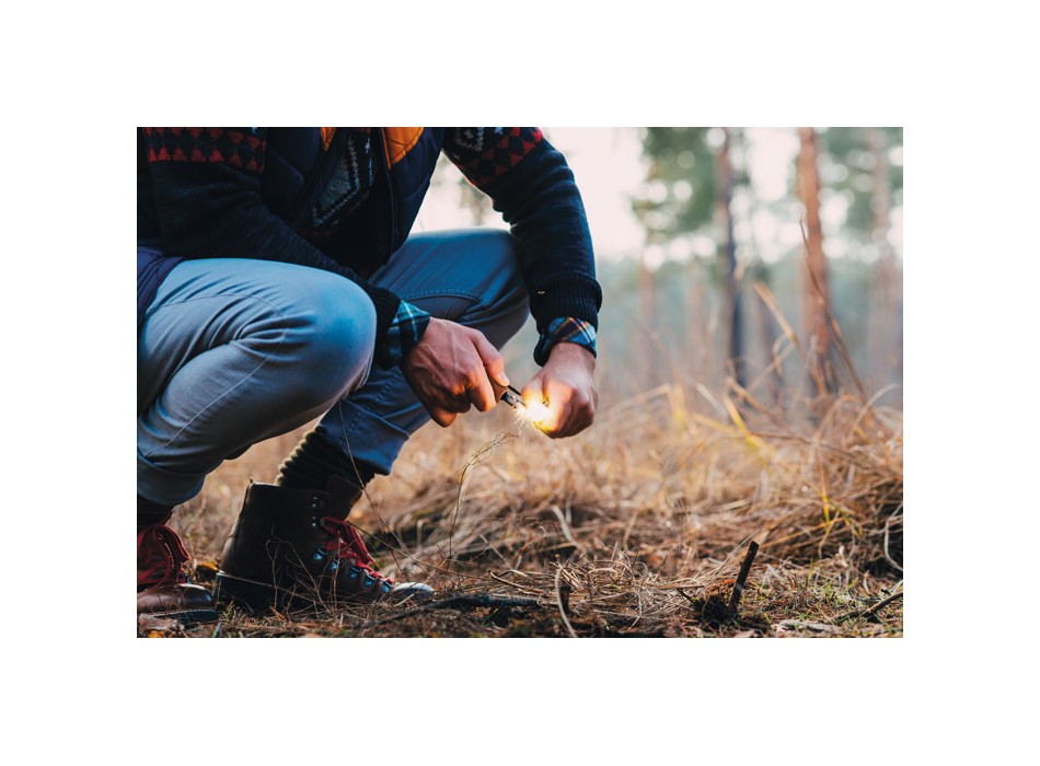 FUEGOR - Strumenti per l'accensione del FullGadgets.com