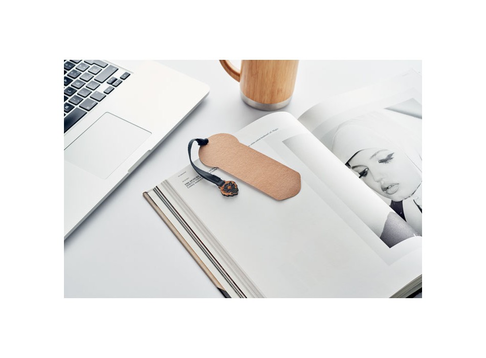 GROWBOOKMARK™ - Segnalibro in legno di pino FullGadgets.com