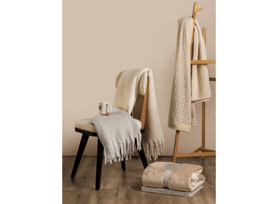 HEIDEN. Coperta reversibile in pile confezionata (190 g/m²) con nastro in raso e cartoncino personalizzabile FullGadgets.com