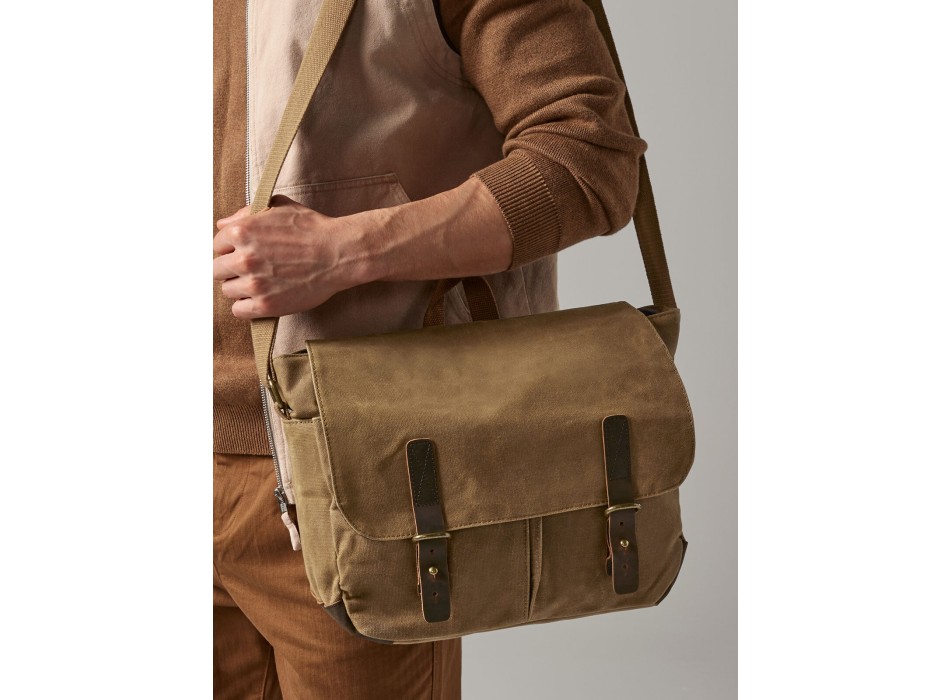 Heritage Waxed Canvas Messenger FullGadgets.com