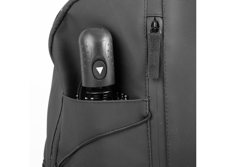 HIKER FullGadgets.com