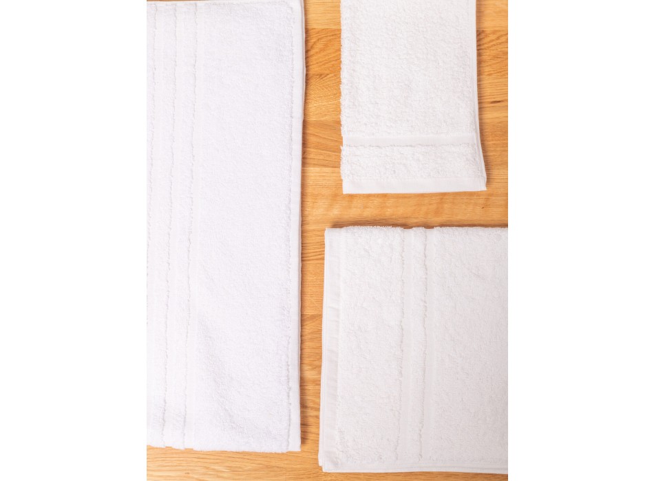 Hotel Towel 70x140 FullGadgets.com