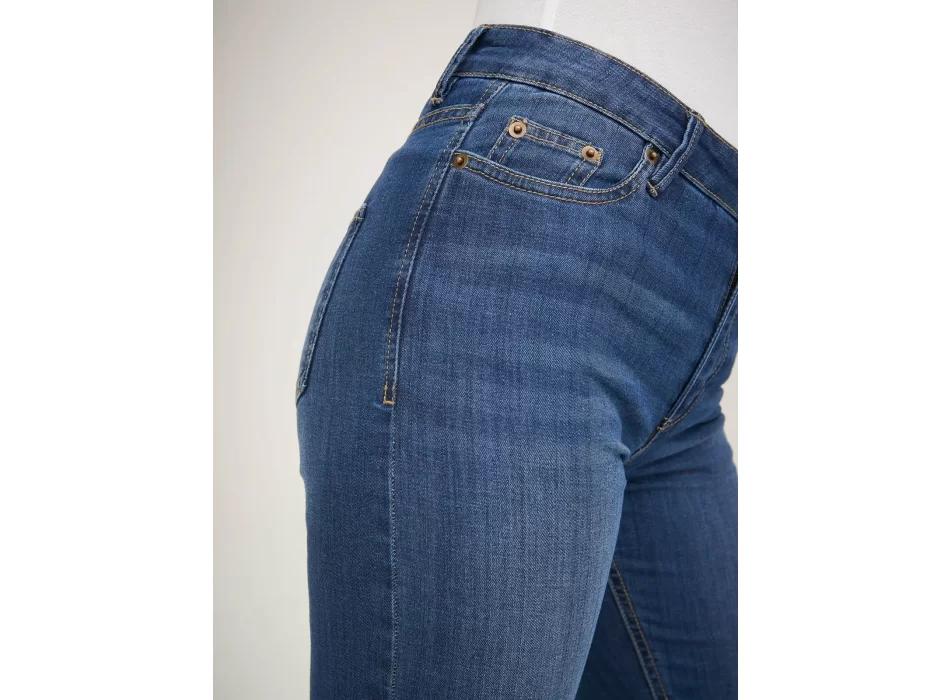 Katy Straight Jeans FullGadgets.com