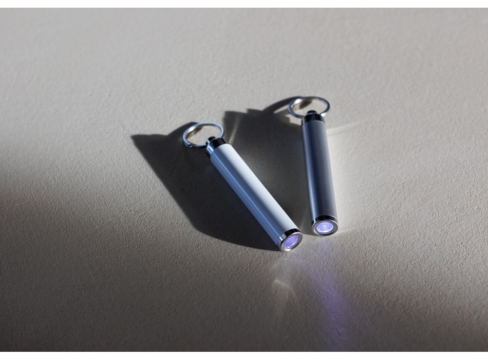 Key chain with flashlight Zola FullGadgets.com