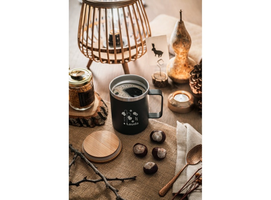 LAUDA. Tazza in acciaio inossidabile riciclato al 90% con coperchio in bambù 420 mL FullGadgets.com