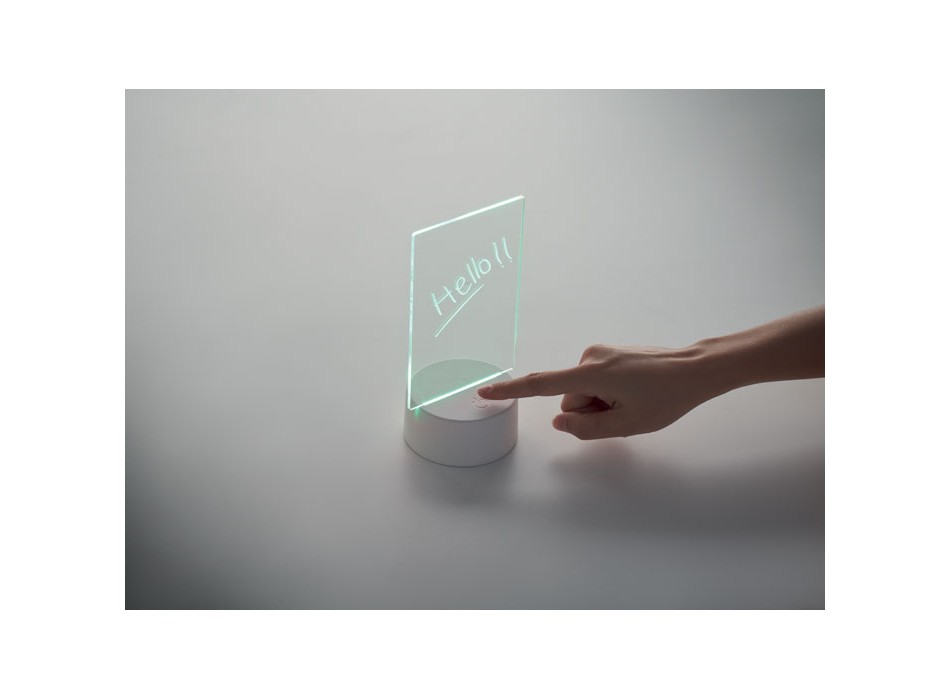 LEDMEMO - Memoboard a LED illuminato FullGadgets.com