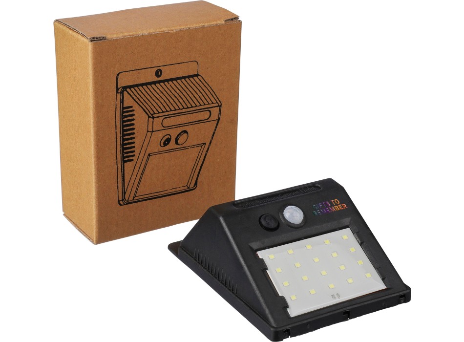 Luce solare in PP Briony FullGadgets.com