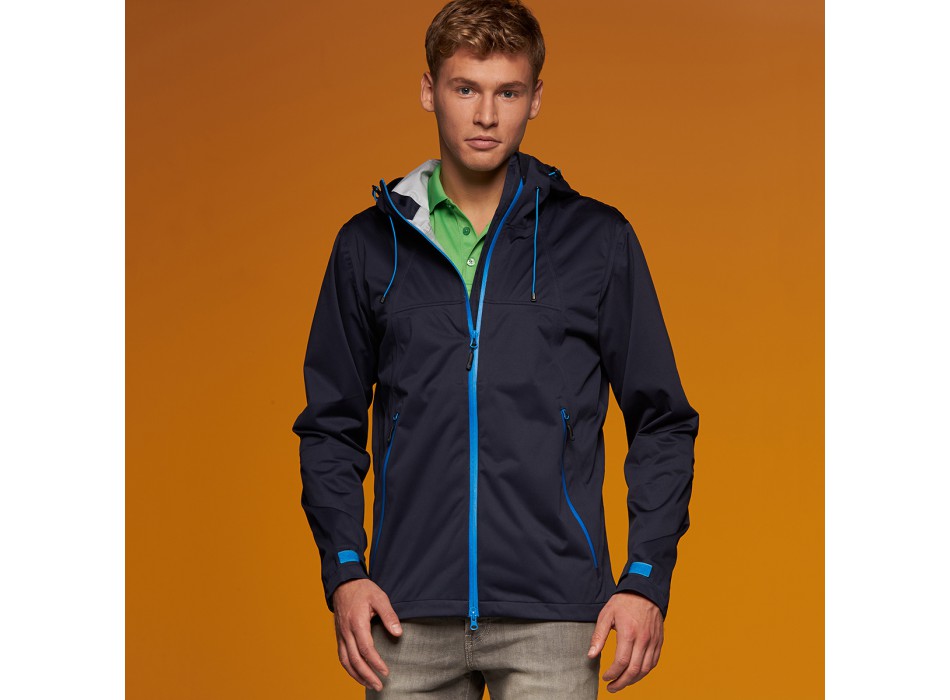 MEN OUTDOOR SOFTSHELL 100%P FullGadgets.com