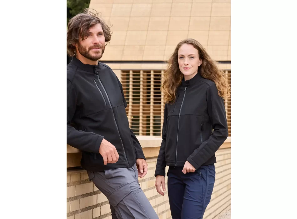 Mens' Softshell Jacket FullGadgets.com