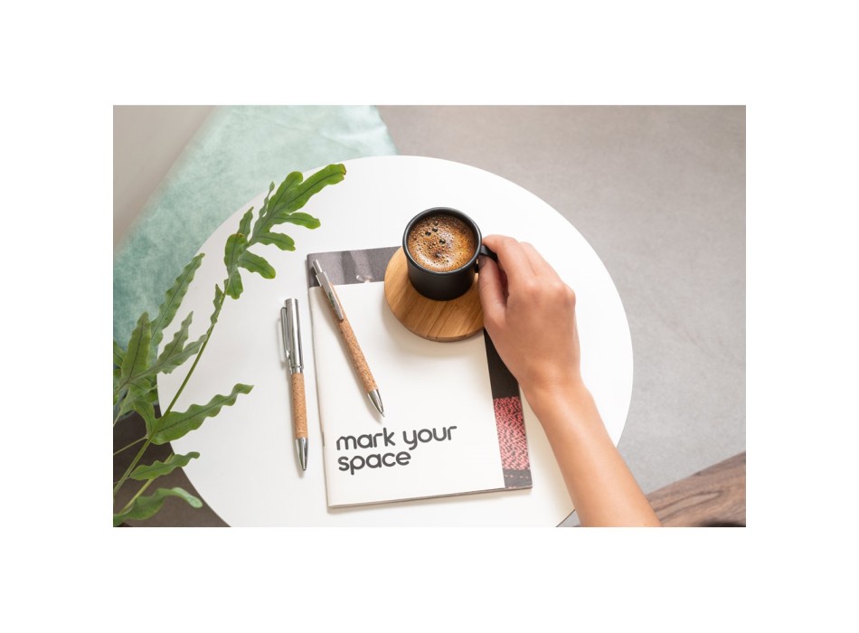 NATURA. Penna a sfera in sughero e alluminio riciclato (100% rAL) con clip FullGadgets.com