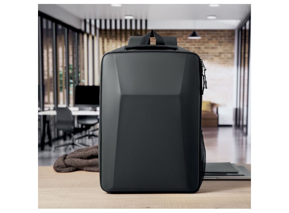NOVIX - Zaino RPET rigido da 15" FullGadgets.com