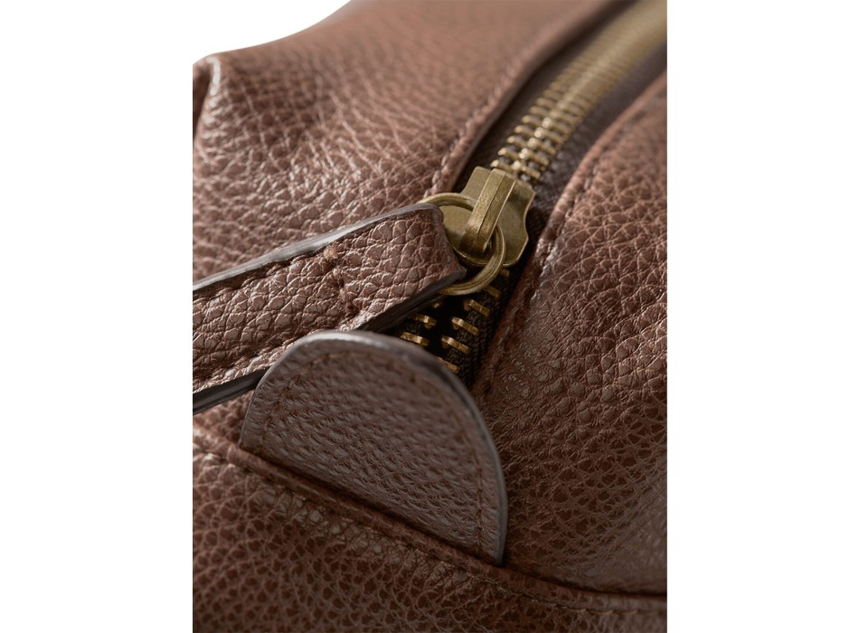 NuHide™Washbag FullGadgets.com