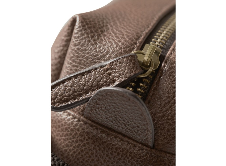 NuHide™Washbag FullGadgets.com