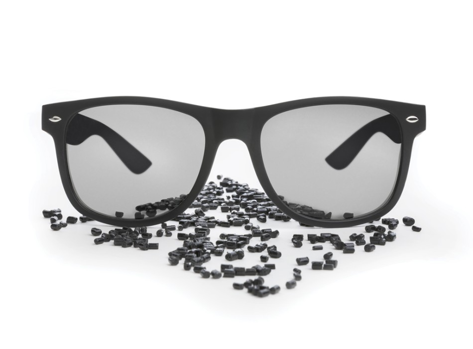 Occhiali da sole in plastica riciclata GRS FullGadgets.com