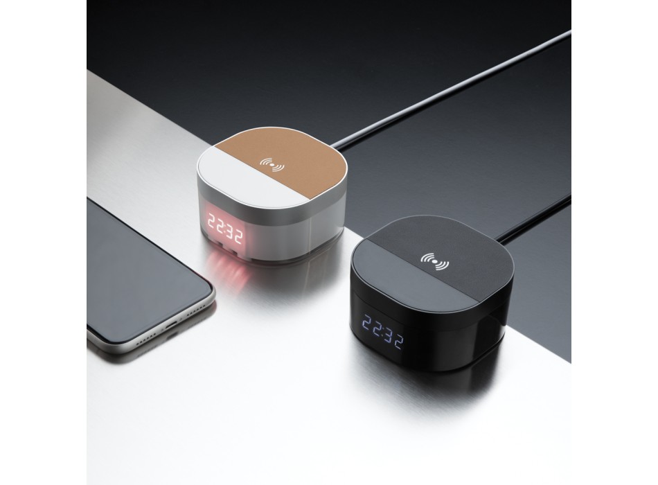 Orologio digitale con ricarica wireless 5W Aria FullGadgets.com