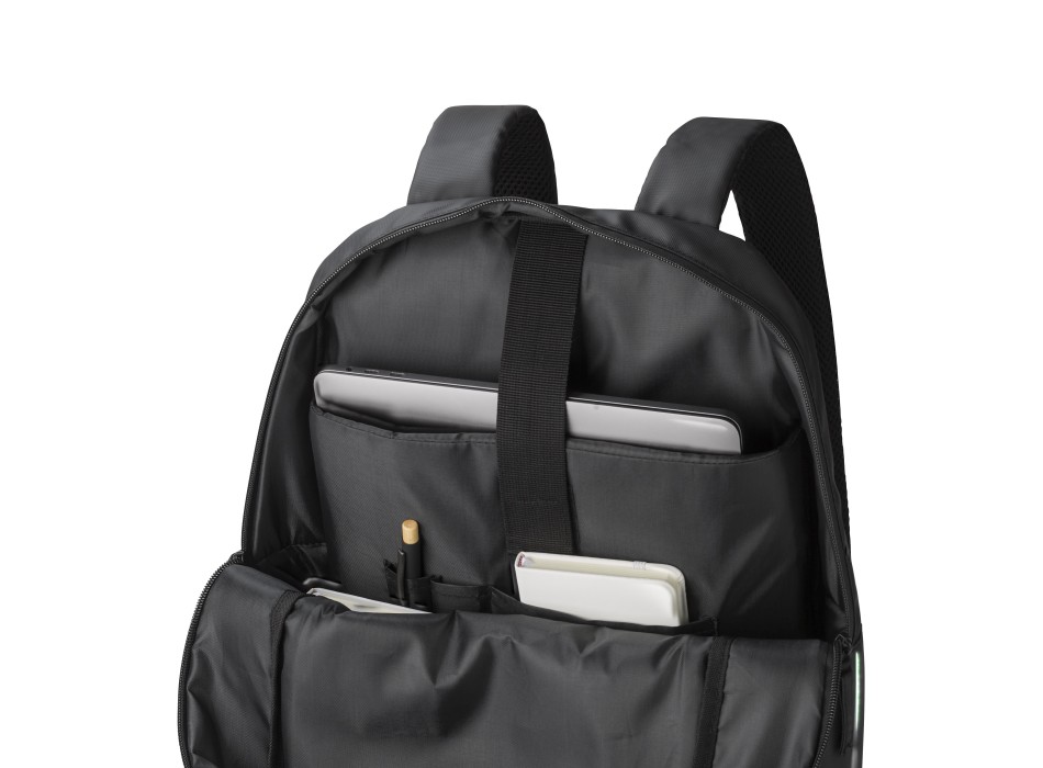 Polyester (600D backpack Brecken FullGadgets.com