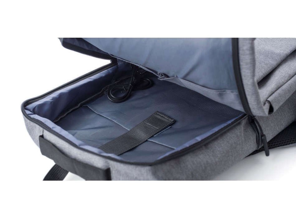 Polyester (600D) backpack Carlito FullGadgets.com