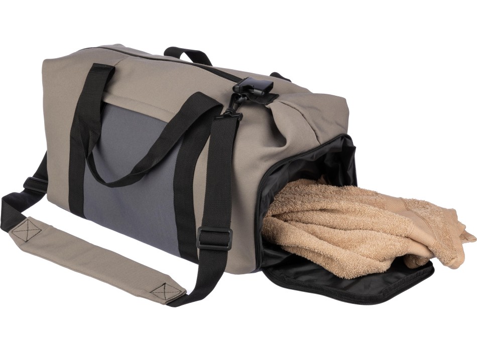 Polyester (600D) duffel bag Ines FullGadgets.com