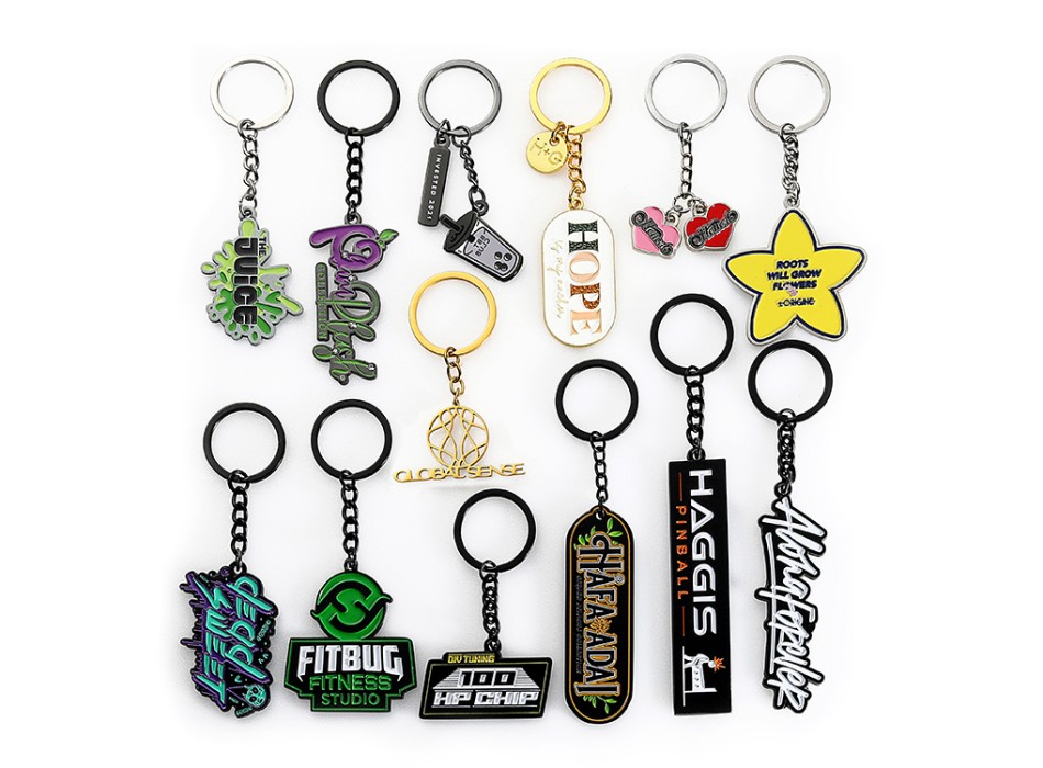 Portachiavi in metallo sagomato entro 40mm FullGadgets.com