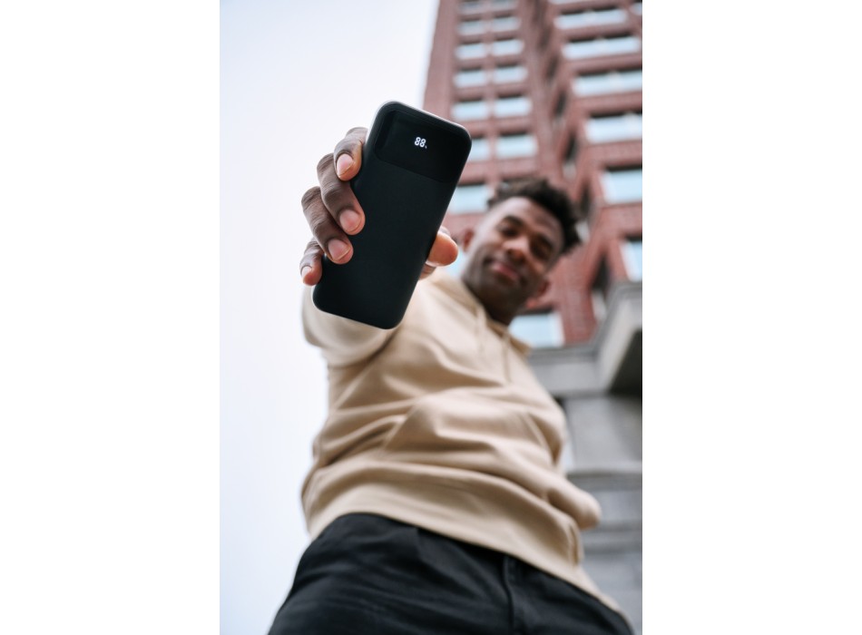 Powerbank 10.000 mAh Turbopack cavi integrati in rABS RCS FullGadgets.com