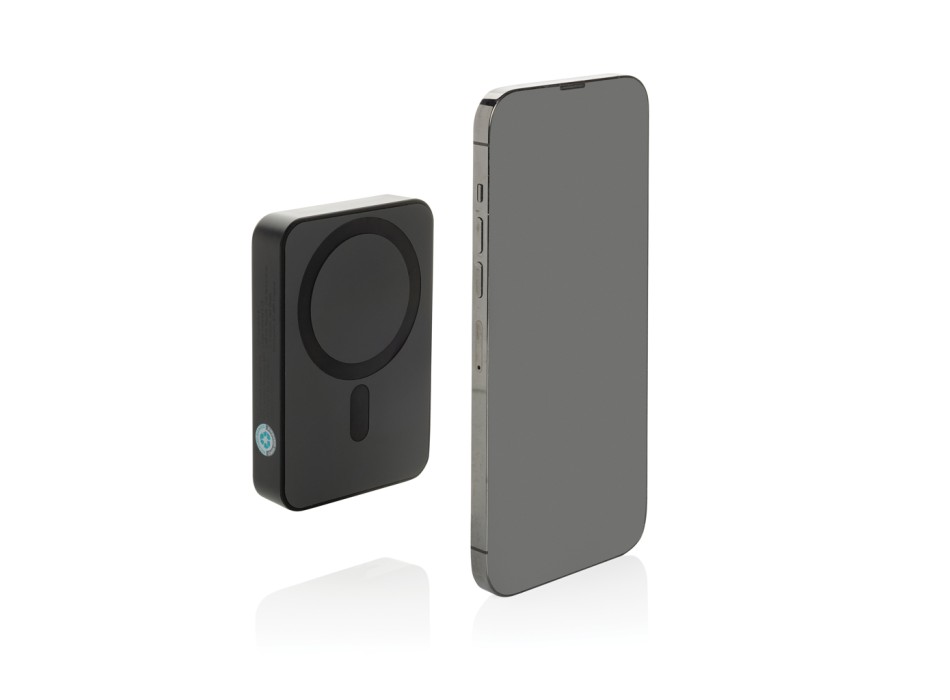 Powerbank magnetica 10.000mAh Amporia in rPlastica RCS FullGadgets.com