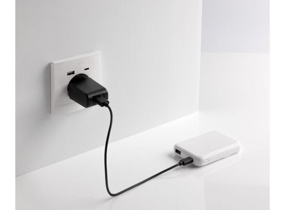 Powerbank magnetica Stellar 5000 mah 5W in rABS RCS FullGadgets.com