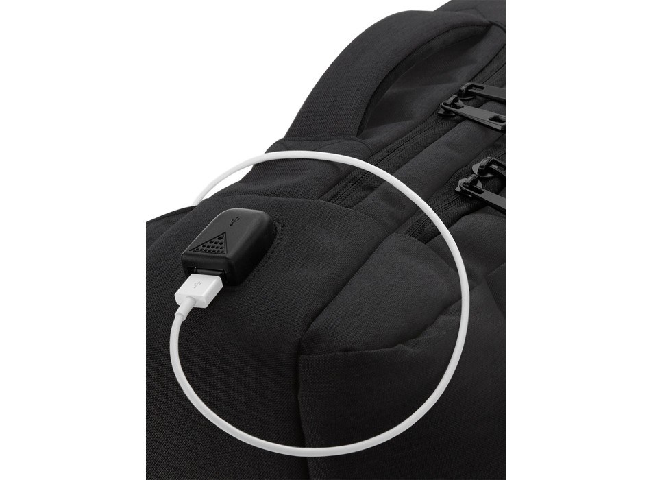 Q-Tech Charge Convertible Backpack FullGadgets.com