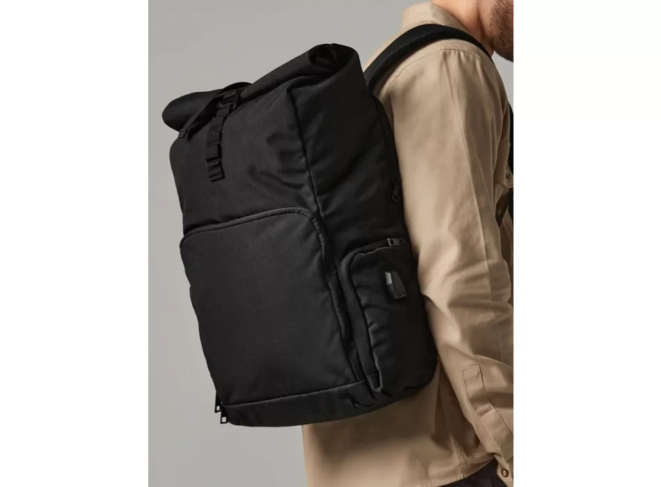 Q-Tech Charge Roll-Top Backpack FullGadgets.com