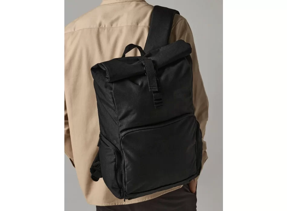 Q-Tech Charge Roll-Top Backpack FullGadgets.com