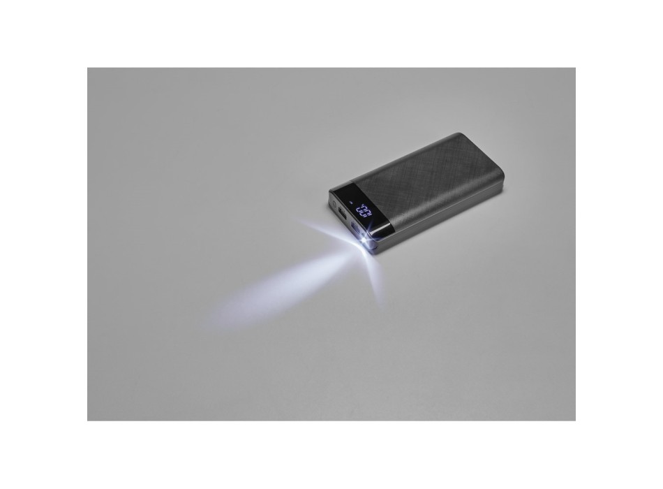 RAMAN. Banca di energia da 16'000 mAh con display in ABS FullGadgets.com