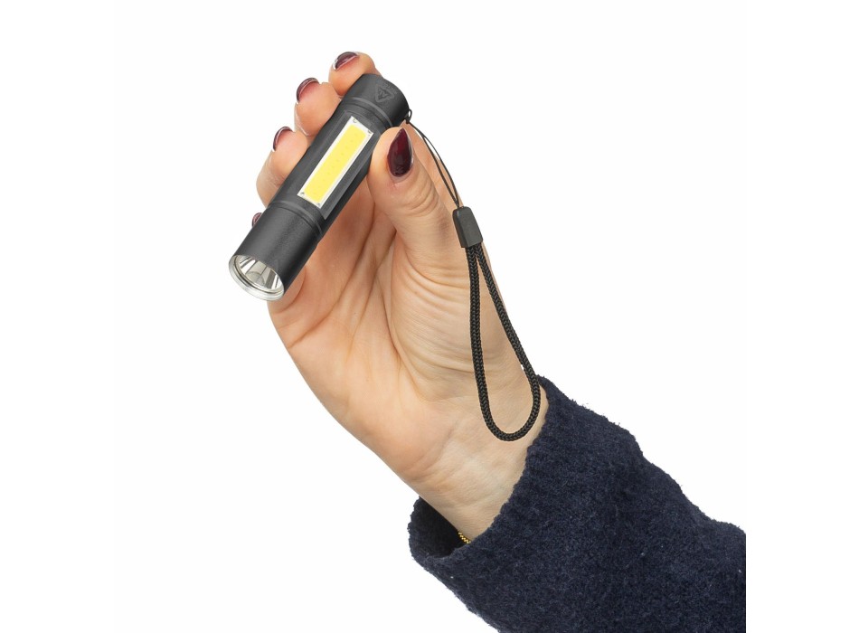 Recycled aluminium COB flashlight Sami FullGadgets.com
