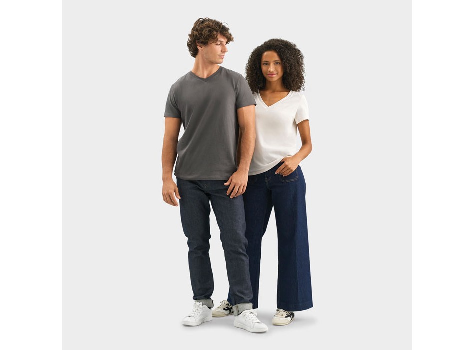 REGENT V - REGENT V  V-NECK T-SHIRT FullGadgets.com