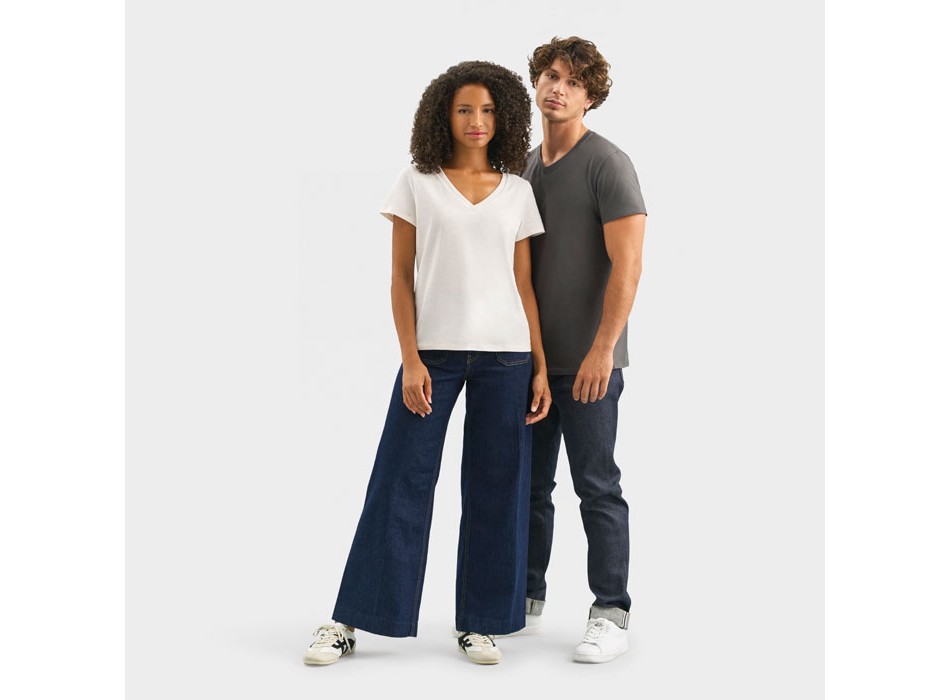 REGENT V - REGENT V  V-NECK T-SHIRT FullGadgets.com