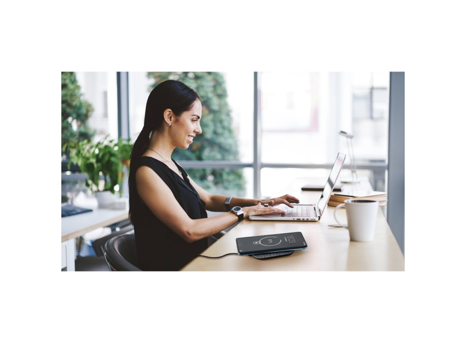 RENEWAL CHARGER. Caricatore wireless veloce da 10W in PET riciclato (100% rPET) FullGadgets.com