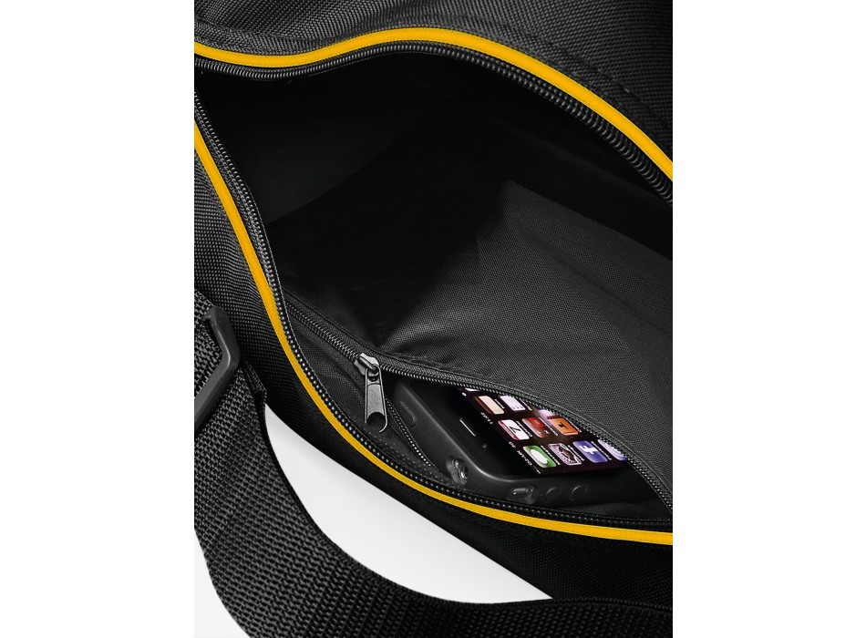 Retro Shoulder Bag FullGadgets.com