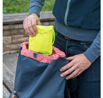 Safety Vest in Bag 100%P FullGadgets.com