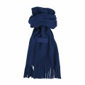 Sciarpa in polar. Con frange. Con etichetta per personalizzazione