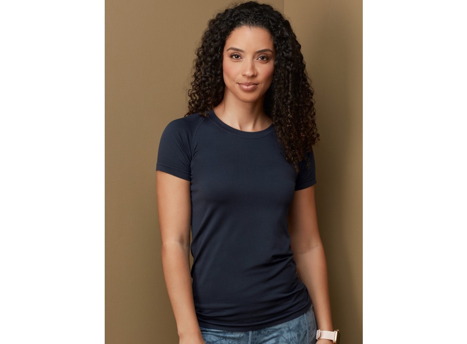 Seamless Sports-T FullGadgets.com