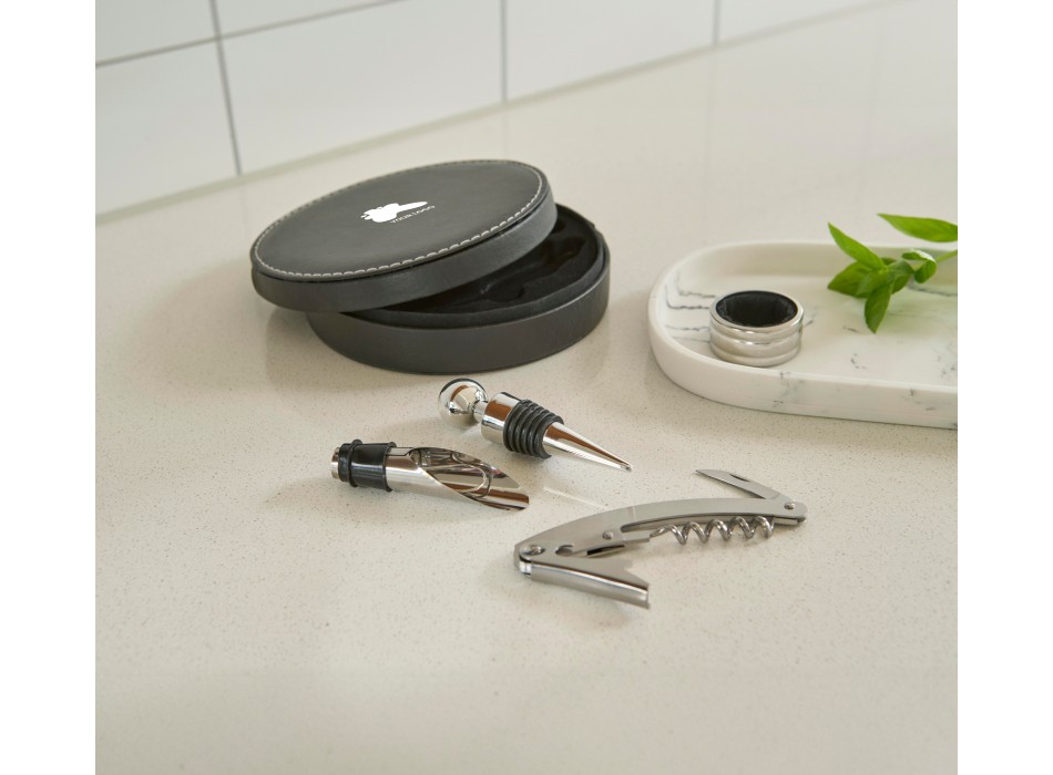 Set da vino 4 accessori, in acciaio inox Jeremy FullGadgets.com