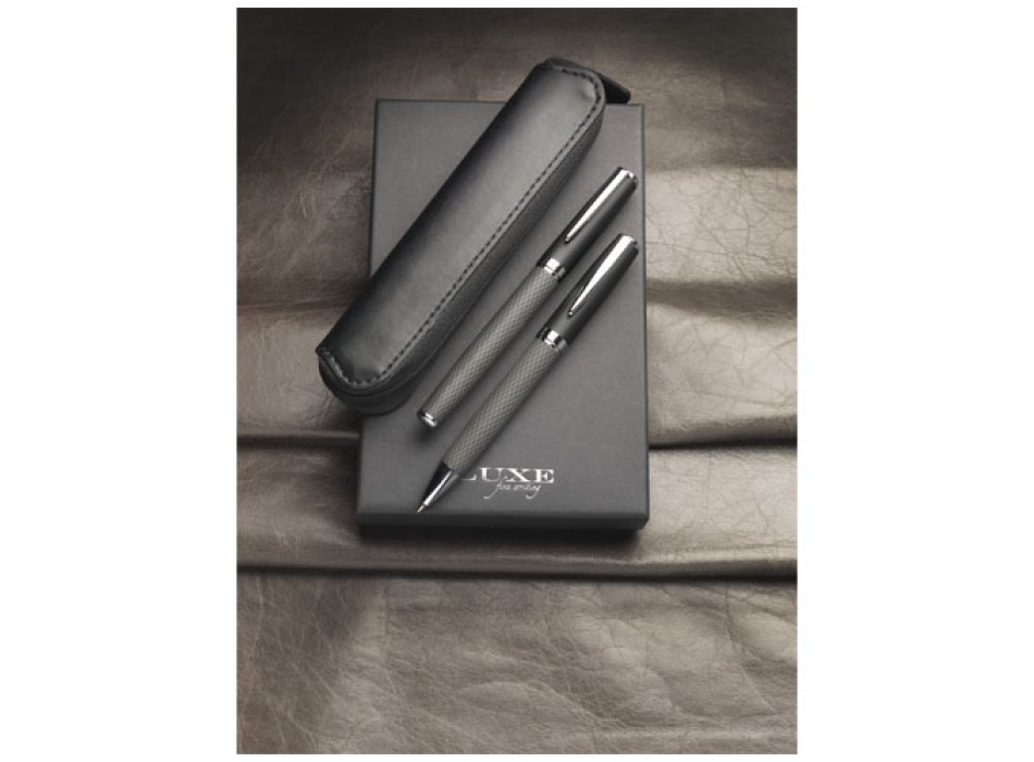 Set regalo con coppia di penne e sacchetto Carbon (inchiostro nero) FullGadgets.com