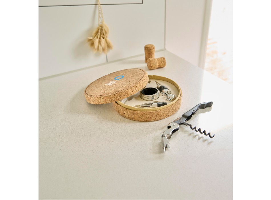 Set vino de PU com aspeto de cortiça con 4 accessori Milana FullGadgets.com