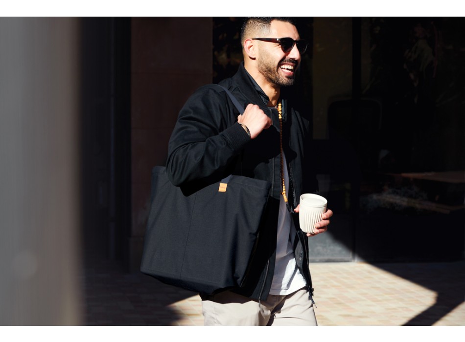 Shopper Bellroy Market FullGadgets.com