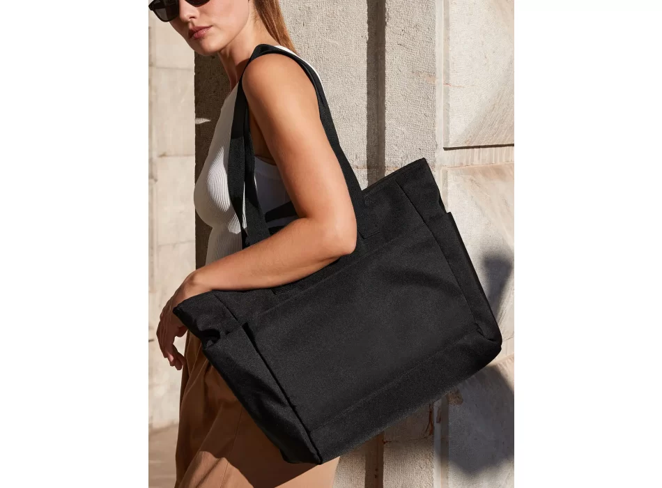 Simplicity Tote FullGadgets.com