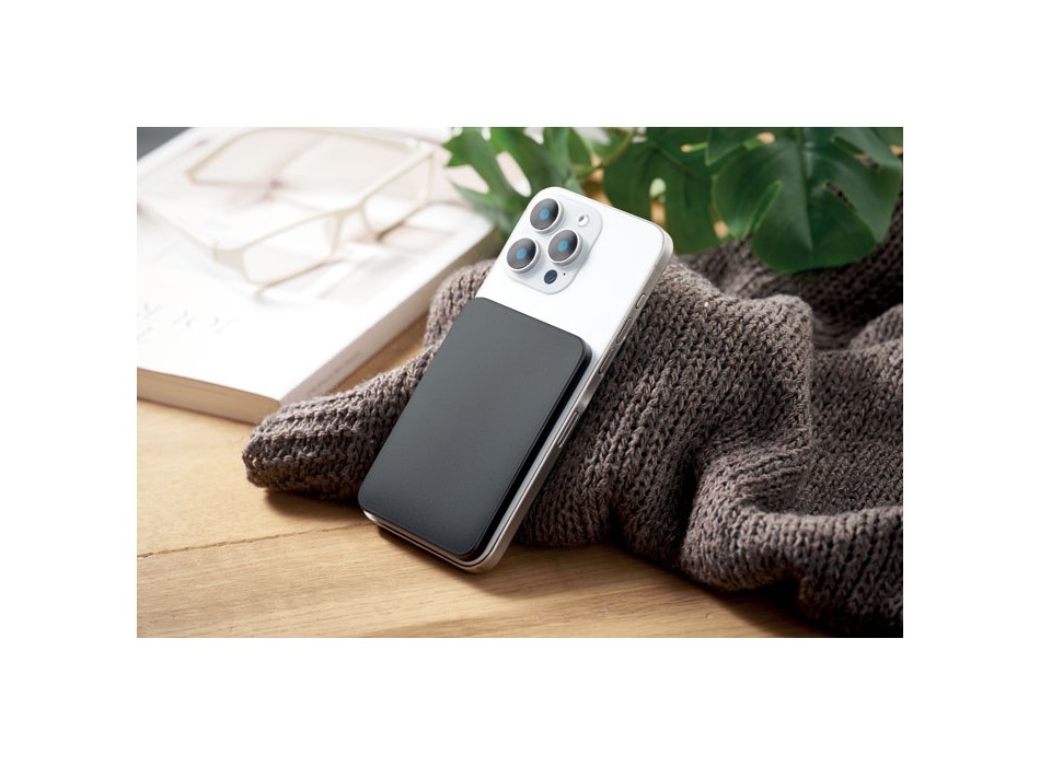SLIMVOLT - Powerbank magnetico da 20W FullGadgets.com